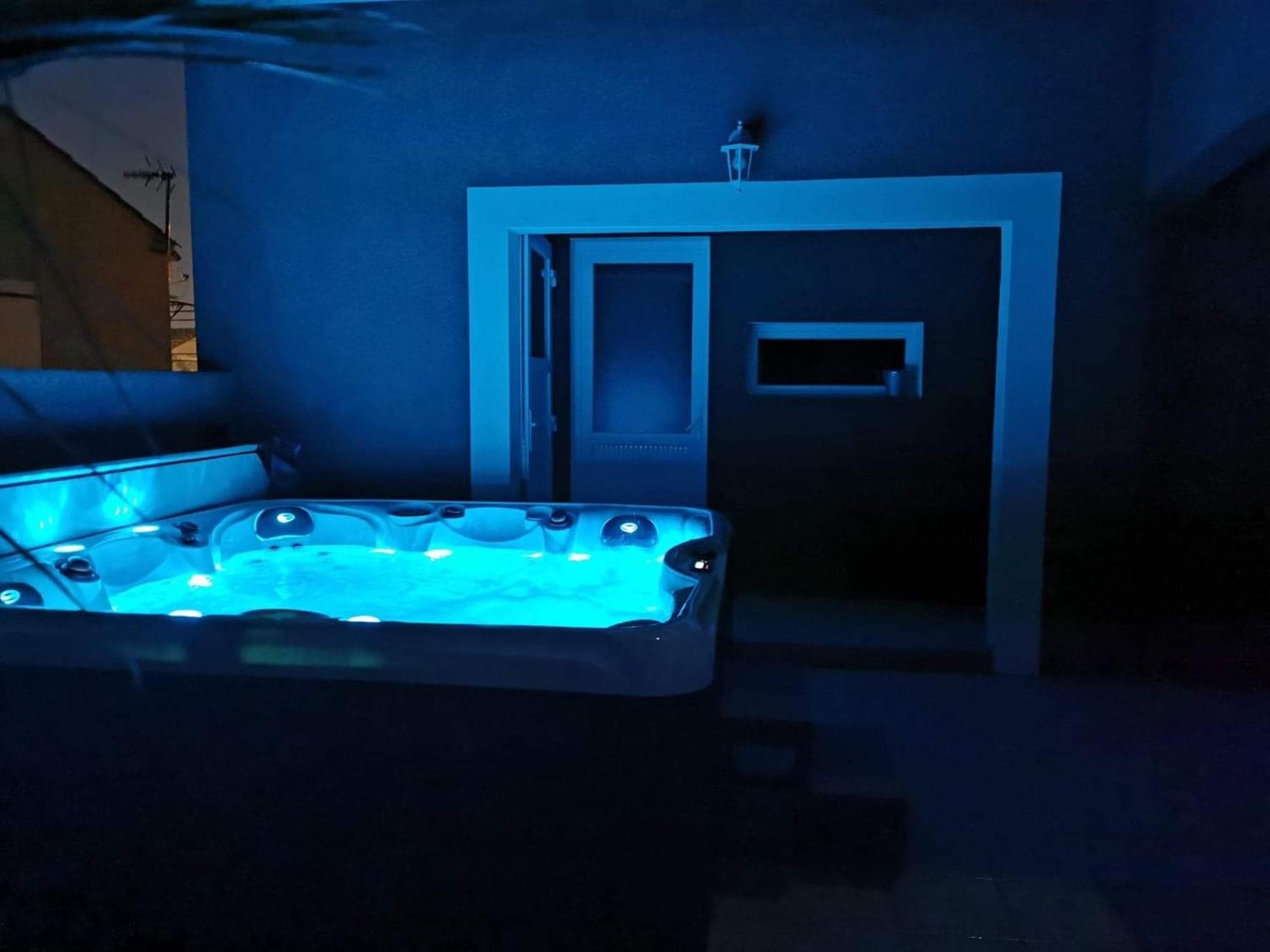 Villa Elegante A Carcassonne Avec Jardin Et Jacuzzi Экстерьер фото