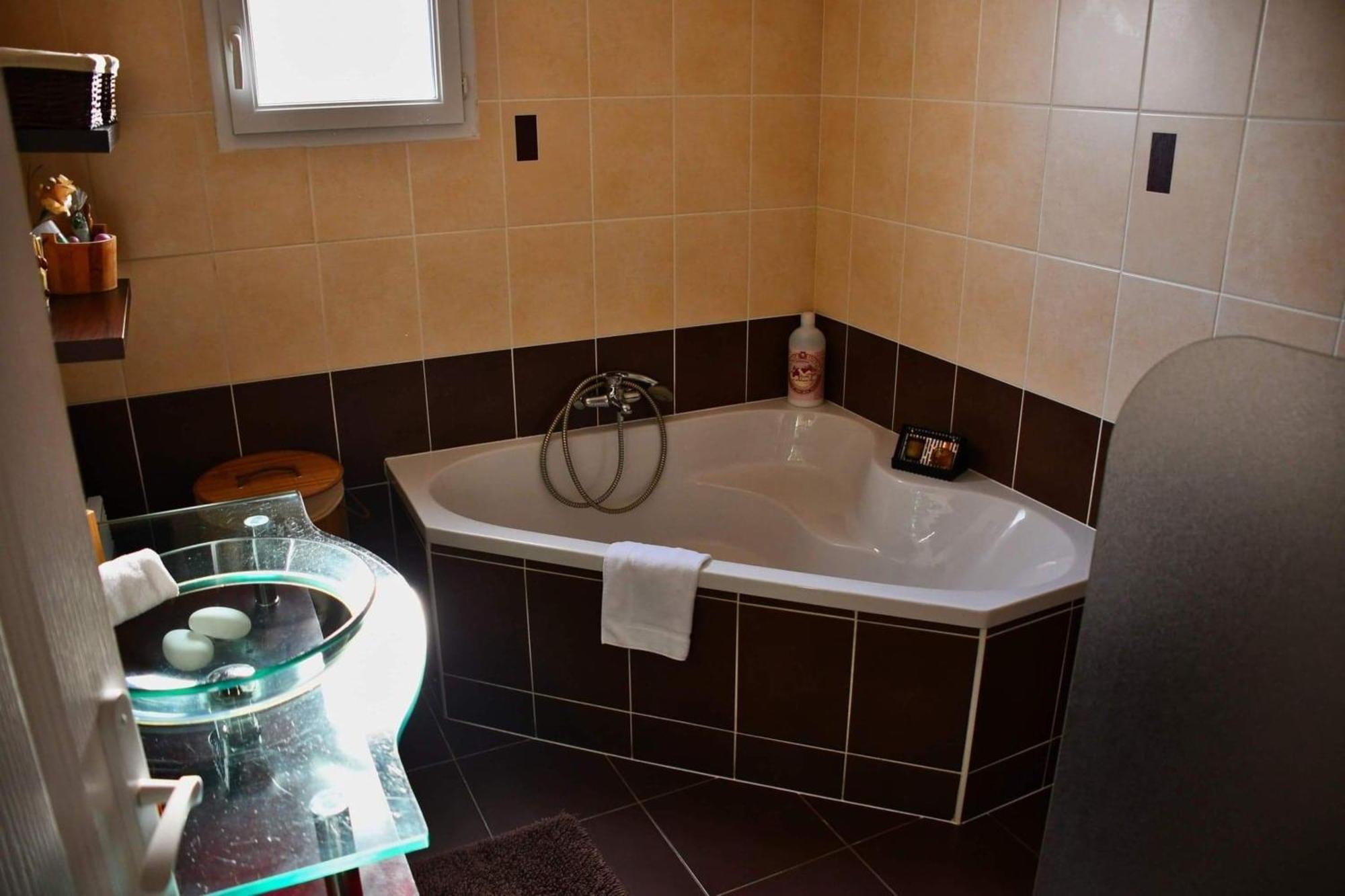 Villa Elegante A Carcassonne Avec Jardin Et Jacuzzi Экстерьер фото